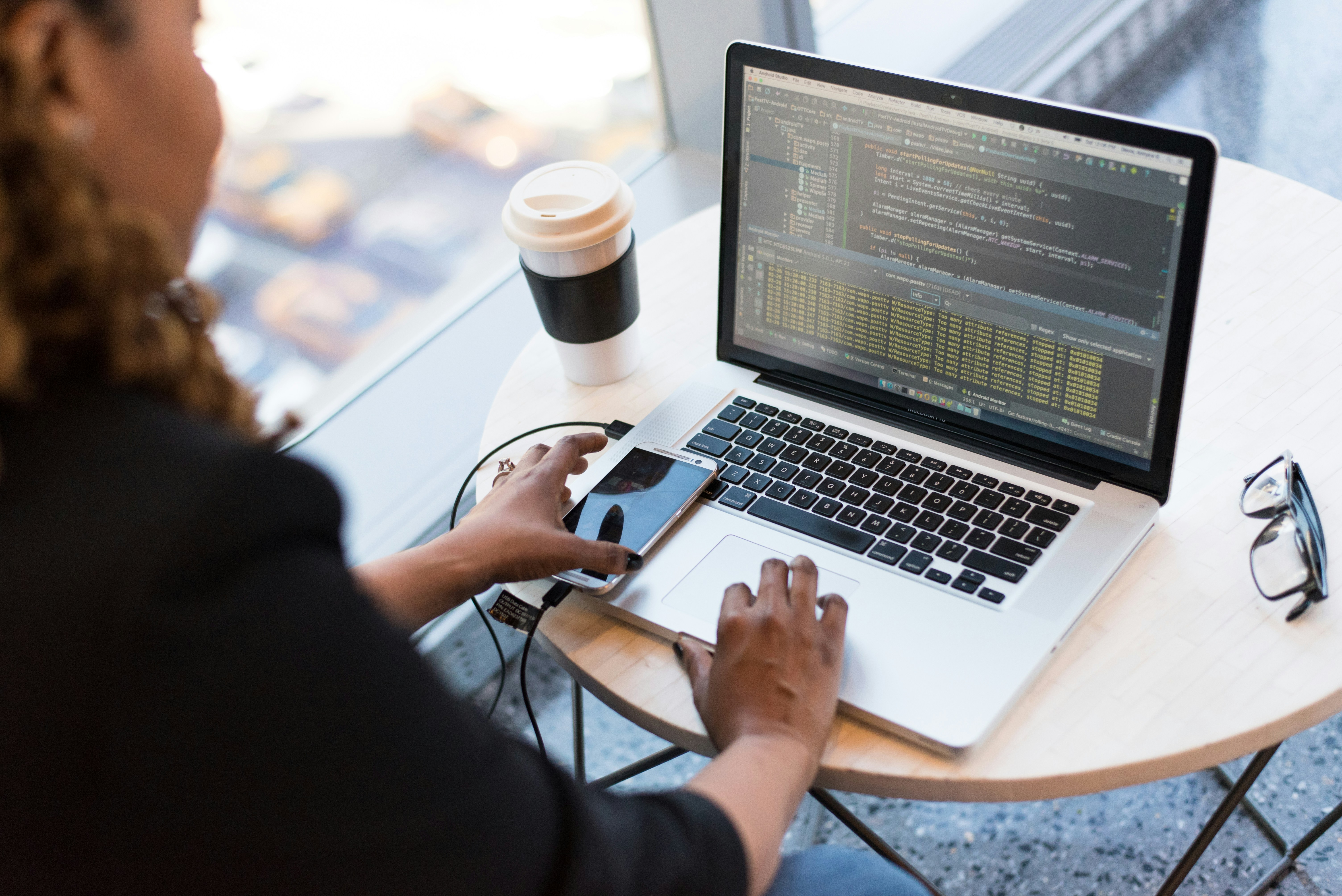 Business laptop procurement and office technology
